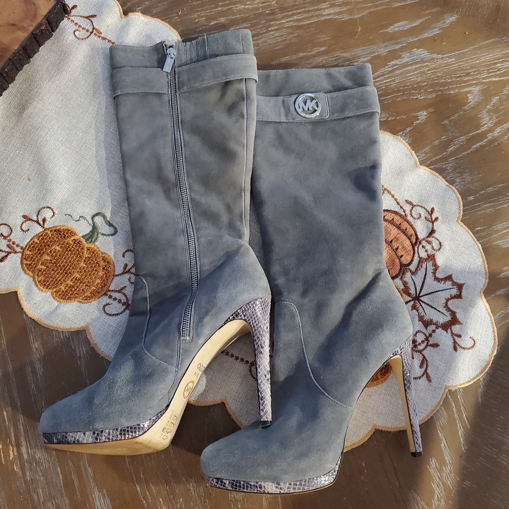MK womans High heeled boots